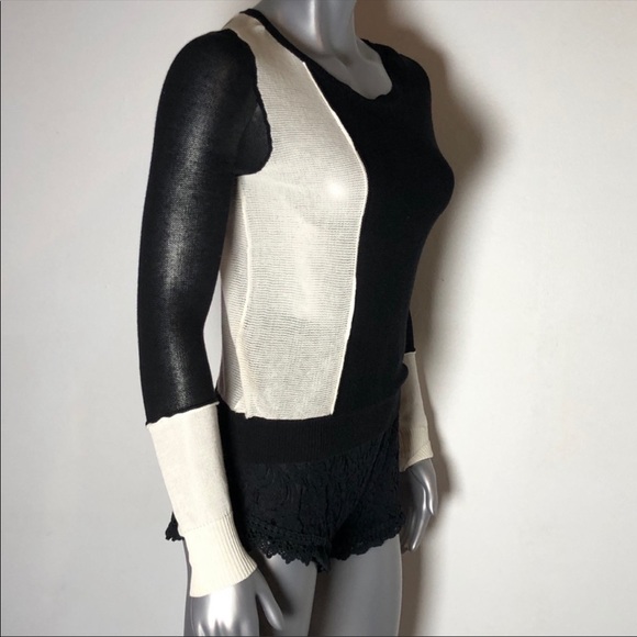 BCBG MaxAzria Long Sleeve - Picture 2 of 2